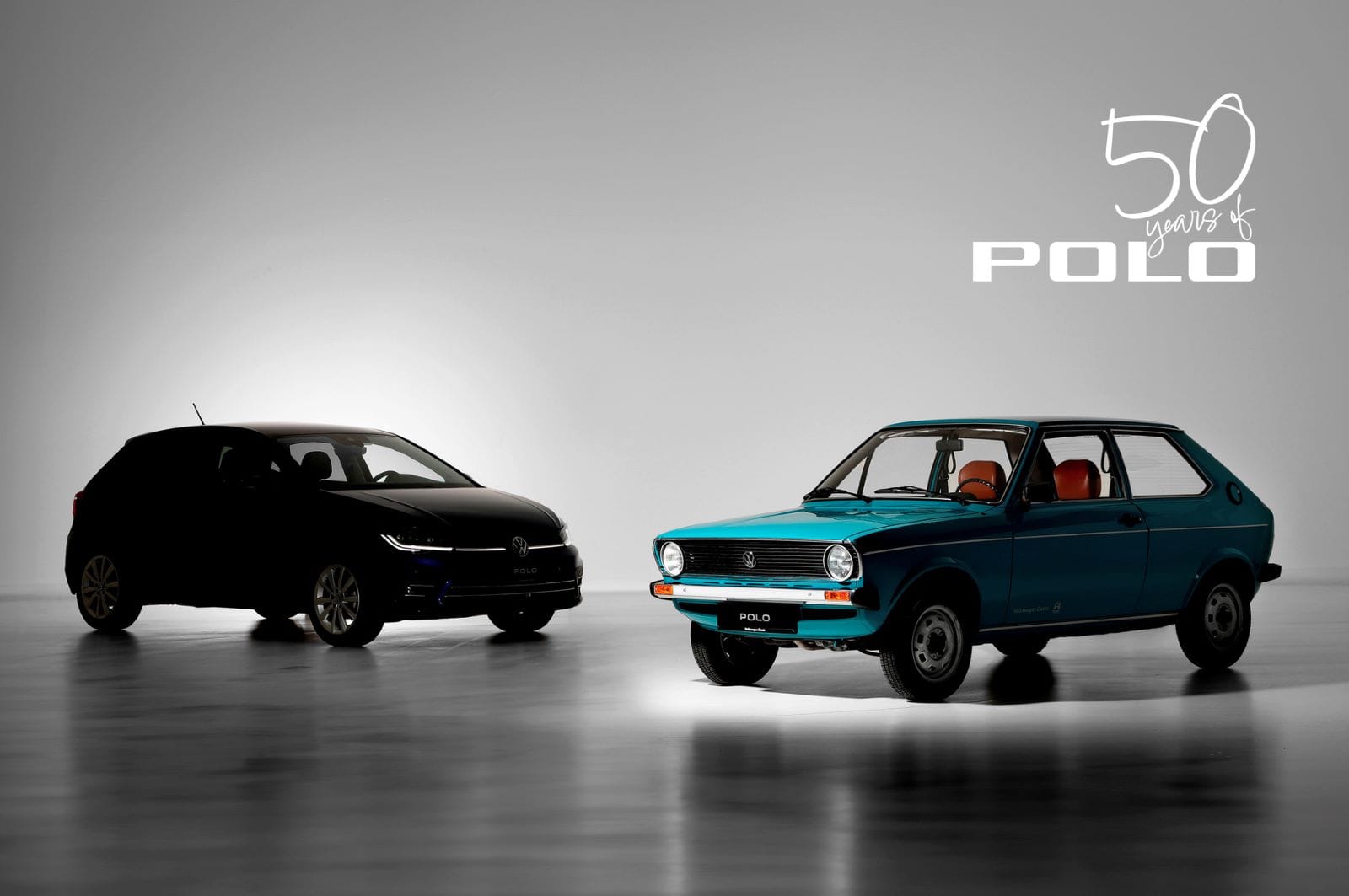 VOLKSWAGEN POLO: MEDIO SIGLO DE INNOVACIÓN Y ÉXITO V12MAGAZINE Desde su lanzamiento en 1975, el Volkswagen Polo ha sido un referente en el segmento de los autos pequeños, combinando movilidad asequible, diseño atemporal y tecnología pionera. V12MAGAZINE
