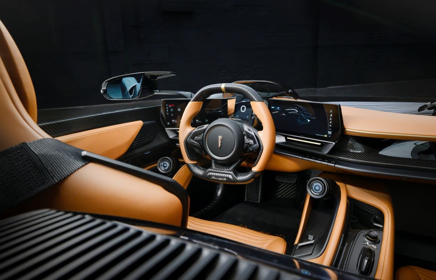 PININFARINA B95 GOTHAM: EL HIPERDEPORTIVO ELÉCTRICO MÁS POTENTE QUE “TRASNOCHA” A BATMAN V12MAGAZINE El Pininfarina B95 Gotham es un hiperdeportivo eléctrico que combina diseño vanguardista, tecnología sostenible y una potencia impresionante de 1.900 caballos. V12MAGAZINE
