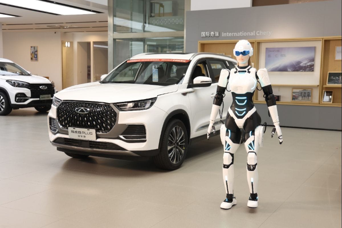 CHERY ELEVA LA ROBÓTICA: UNA ALIANZA CON DEEPSEEK QUE CAMBIA EL JUEGO V12MAGAZINE robots