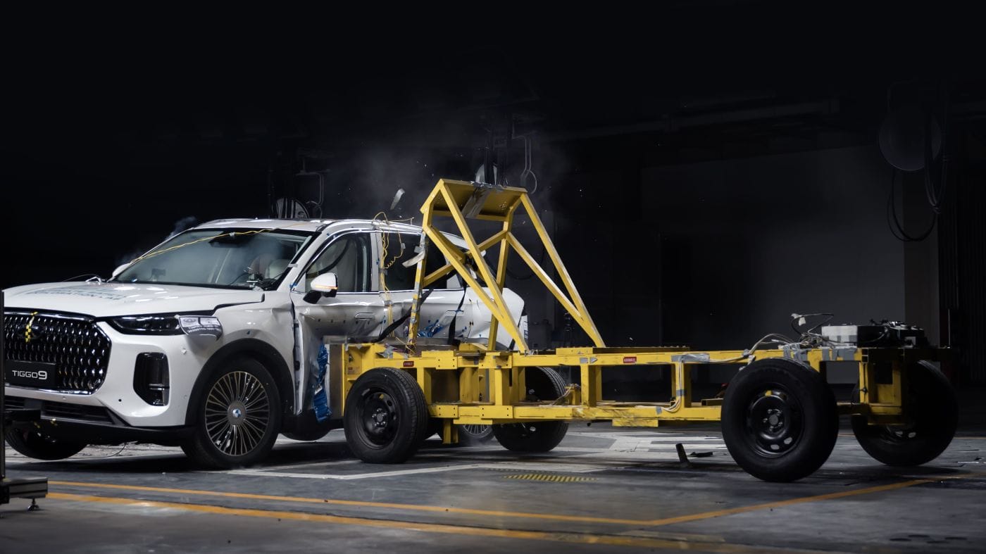 IMPACTO SEGURO: CHERY TIGGO 9 IMPRESIONA EN PRUEBA DE CHOQUE LATERAL DE EURONCAP V12MAGAZINE La Chery TIGGO 9 demostró su compromiso con la seguridad automotriz al superar con éxito la rigurosa prueba de impacto lateral de EuroNCAP. V12MAGAZINE