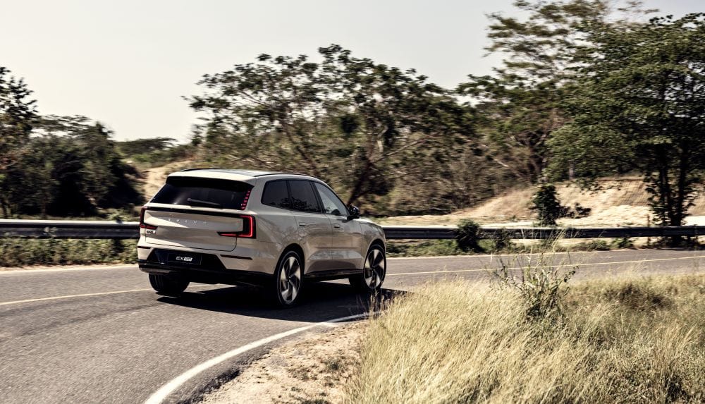 CARTAGENA SE ELECTRIFICA CON VOLVO: EL IMPRESIONANTE EX90 Y XC90 LLEGAN A LATINOAMÉRICA V12MAGAZINE EX90