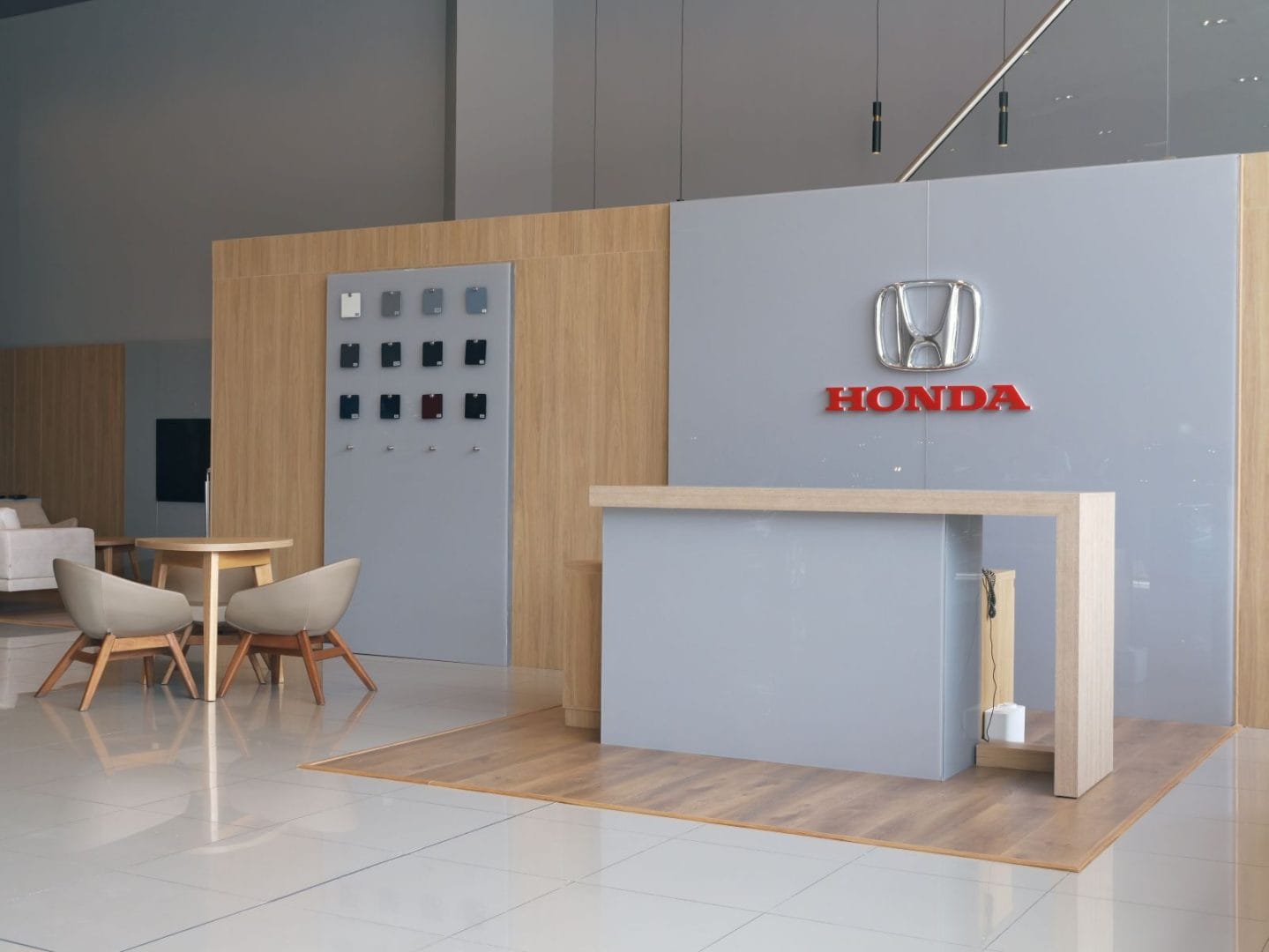 HONDA AUTOS AGITA EL MERCADO COLOMBIANO CON NUEVA IMAGEN Y GARANTÍA EXTENDIDA V12MAGAZINE Honda Autos Colombia arranca el 2025 pisando fuerte: una nueva imagen que cautiva, una garantía extendida que genera confianza y un reconocimiento mundial que grita calidad. La marca japonesa no se anda con rodeos y pone el listón alto para sorprender a sus clientes. V12MAGAZINE