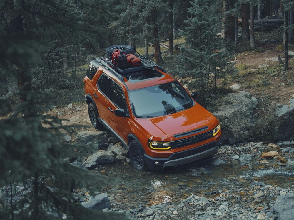 HONDA PASSPORT 2026: ARRANCA EN ESTADOS UNIDOS, UNA REVOLUCIÓN OFF-ROAD CON ESTILO Y DESEMPEÑO V12MAGAZINE El Honda Passport 2026 inició su producción en Estados Unidos, marcando un hito en la evolución de los SUV todoterreno de la marca. Con mejoras significativas en diseño, tecnología y capacidades todoterreno, este modelo se consolida como una opción ideal para quienes buscan aventura y confort en un solo paquete. V12MAGAZINE