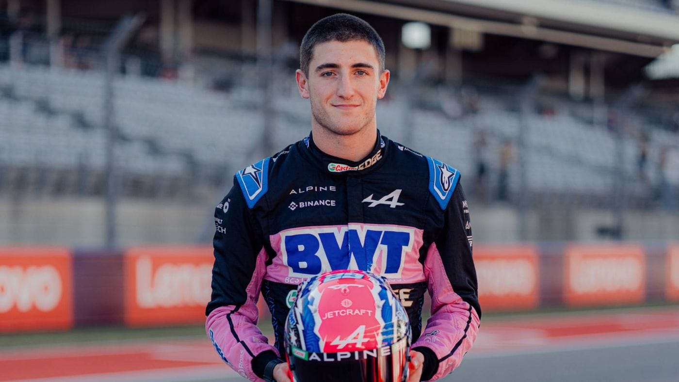 FRANCO COLAPINTO DESATA LA REVOLUCIÓN EN ALPINE: ¡UNA DECISIÓN PODEROSA QUE SACUDE LA F1! V12MAGAZINE El equipo BWT Alpine F1 ha anunciado una decisión impactante: Franco Colapinto, el joven piloto argentino, reemplazará a Jack Doohan en las próximas cinco carreras del Campeonato Mundial de Fórmula 1 de la FIA 2025. V12MAGAZINE
