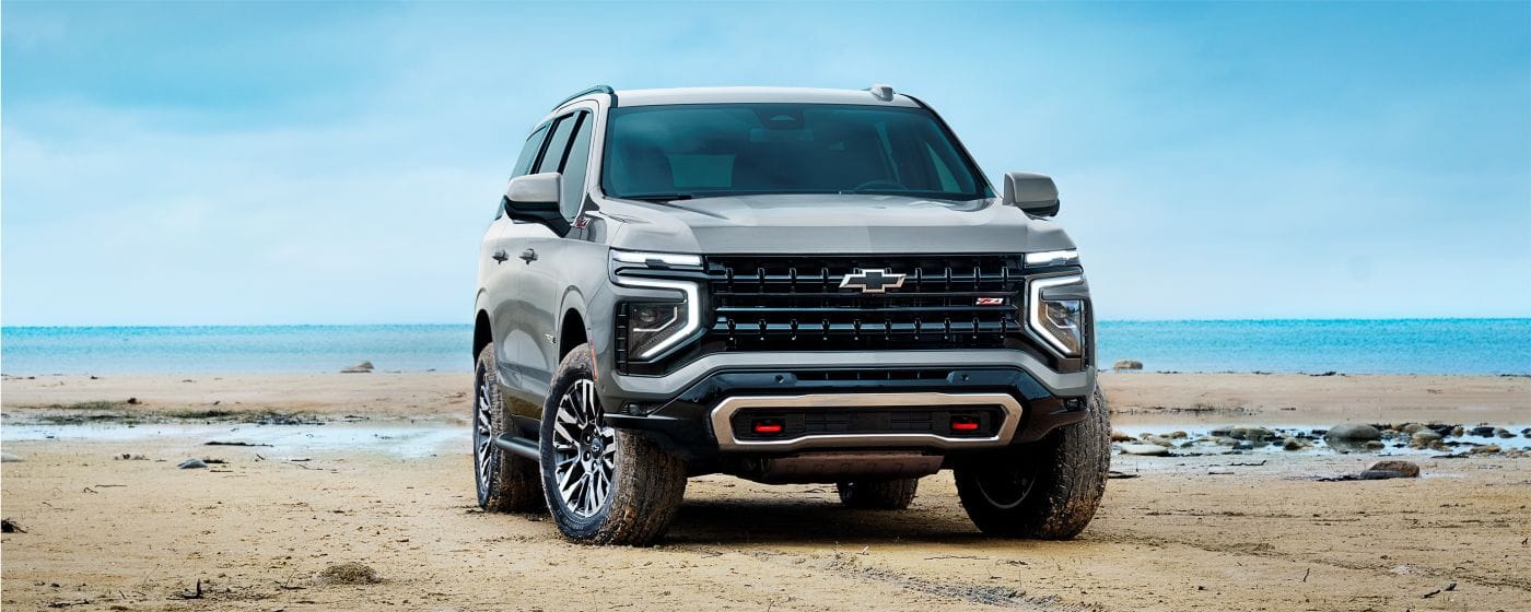 CHEVROLET TAHOE 2025 IRRUMPE EN COLOMBIA: FUERZA BRUTAL, LUJO SIN LÍMITES V12MAGAZINE La Chevrolet Tahoe 2025 irrumpe en Colombia como un titán de las SUV, fusionando potencia descomunal, tecnología de punta y lujo premium para conquistar cualquier terreno. V12MAGAZINE