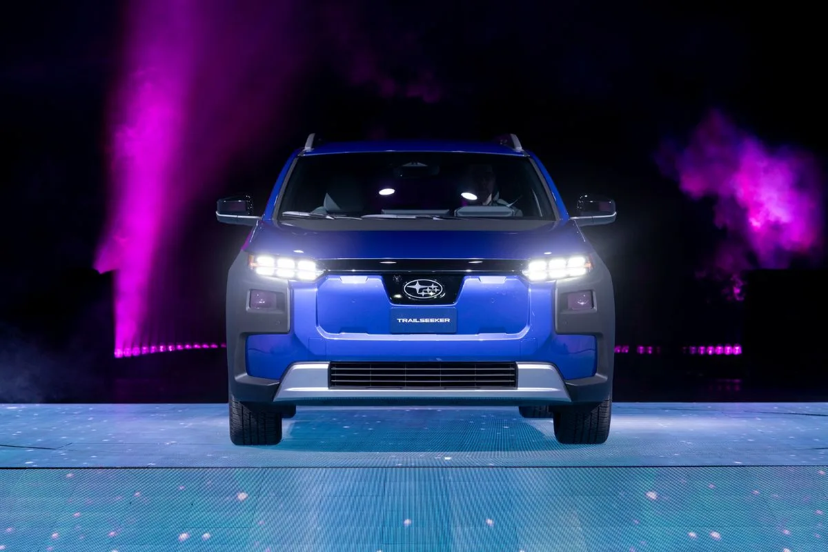 SUBARU TRAILSEEKER 2026: EL SUV ELÉCTRICO QUE REVOLUCIONA LA AVENTURA V12MAGAZINE Subaru irrumpe en el mercado con el nuevo Subaru Trailseeker 2026, un SUV totalmente eléctrico que combina potencia, tecnología avanzada y la icónica tracción integral simétrica para aventuras sin límites. Podría reforzar el portafolio de la marca en Colombia el próximo año V12MAGAZINE