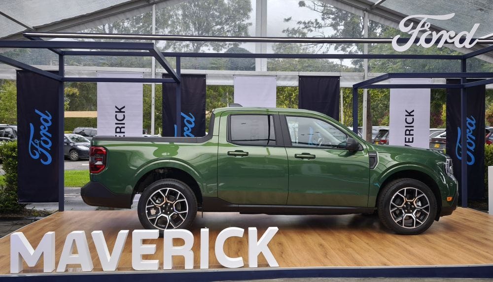FORD MAVERICK 2025: LA INCREÍBLE REVOLUCIÓN HÍBRIDA DE FORD EN UNA PICK-UP COMPACTA Y TECNOLÓGICA V12MAGAZINE Ford Maverick