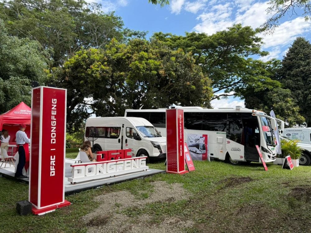 DFAC-DONGFENG SORPRENDE EN ACOLTÉS CON BUSES QUE REDEFINEN LA MOVILIDAD V12MAGAZINE buses