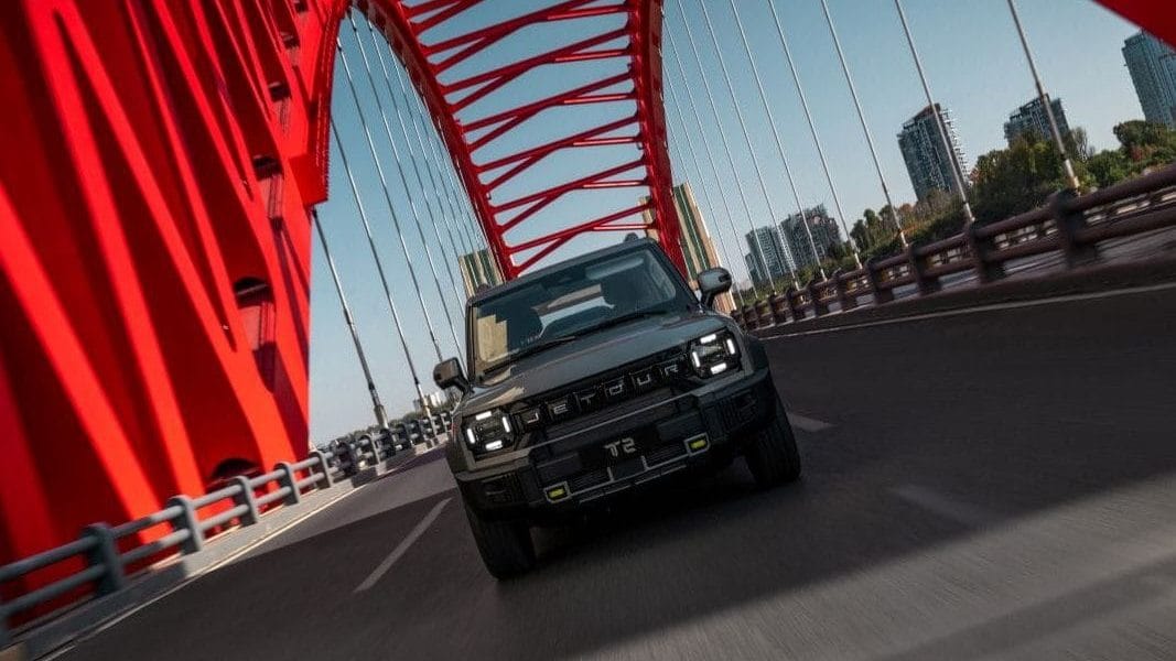 JETOUR T2: IMPACTA EL MERCADO CON POTENCIA Y EFICIENCIA EN UNA SUV HÍBRIDA ENCHUFABLE V12MAGAZINE La Jetour T2 llega a Colombia para revolucionar el segmento de las SUV híbridas enchufables con diseño robusto, potencia impresionante y hasta 900 km de autonomía combinada. V12MAGAZINE