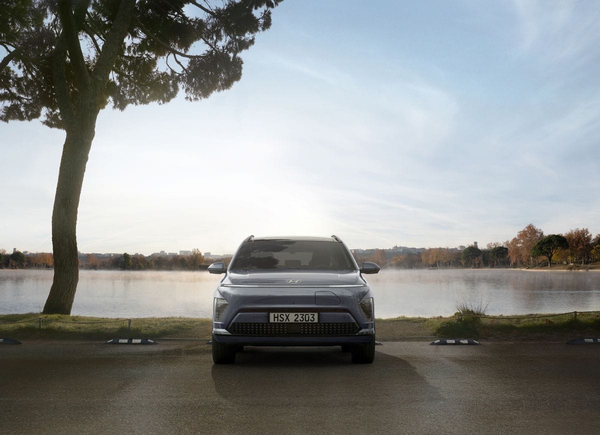 NUEVA HYUNDAI KONA ELÉCTRICA: DISEÑO VANGUARDISTA Y 370 KM WLTP V12MAGAZINE La Hyundai Kona Eléctrica 2026 llega a Colombia con diseño vanguardista, 370 km de autonomía WLTP y la mejor tecnología en seguridad y conectividad. V12MAGAZINE
