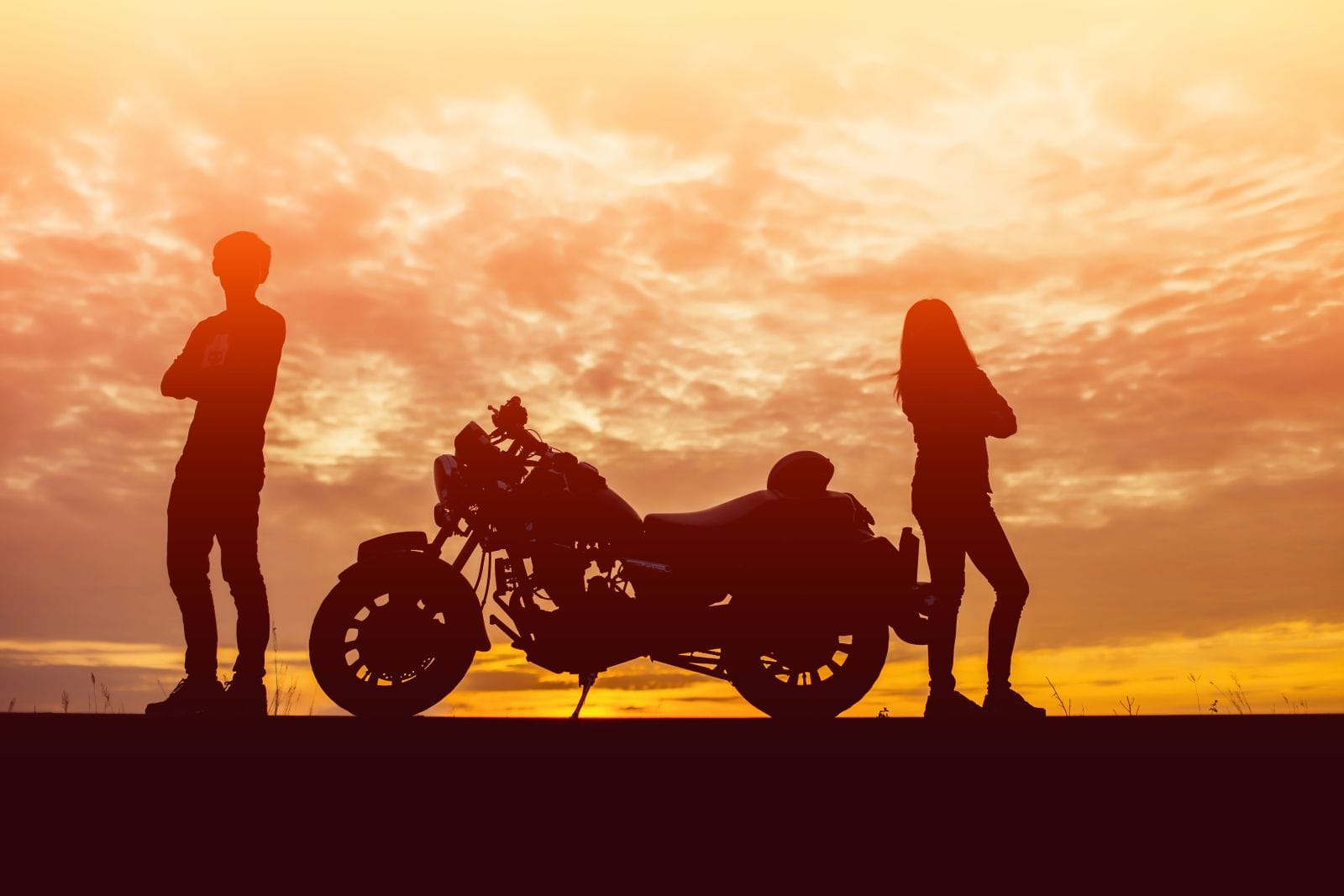 DÍA NACIONAL DEL MOTOCICLISTA: UNA CELEBRACIÓN QUE UNE A COLOMBIA SOBRE DOS RUEDAS V12MAGAZINE Día Nacional del Motociclista será una fecha oficial en Colombia para reconocer el papel social, económico y cultural de millones de motociclistas que mueven al país cada día. V12MAGAZINE