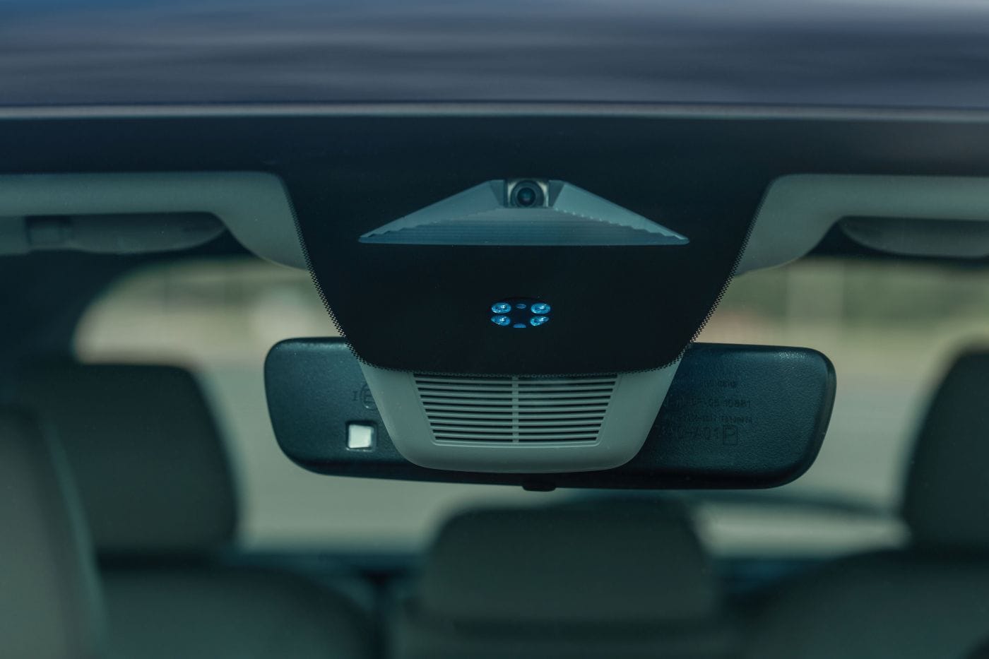 La Honda CR-V Advance Híbrida llega a Colombia con más eficiencia, tecnología, seguridad y tracción AWD. Descubre todos sus detalles, además de la nueva WR-V y la HR-V disponible ya. V12MAGAZINE