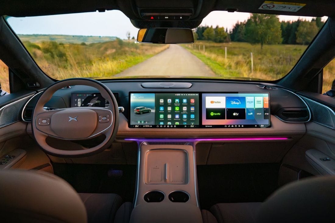 Xpeng llega a Colombia con dos SUVs eléctricas llenas de tecnología, diseño avanzado y autonomía líder. Conoce lo nuevo de la marca respaldada por Inchcape Colombia. V12MAGAZINE