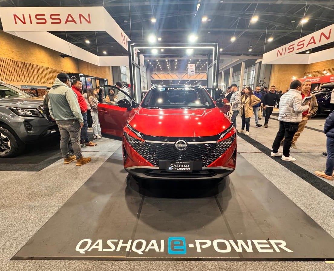 NISSAN EN EL SALÓN DEL AUTOMÓVIL DE BOGOTÁ: INNOVACIÓN, ELECTRIFICACIÓN Y AVENTURA EN UN MISMO LUGAR V12MAGAZINE Nissan celebra 65 años en Colombia con dos lanzamientos clave en el Salón del Automóvil de Bogotá: Qashqai e-POWER y X-Trail Adventure, tecnología, electrificación y desempeño avanzado. V12MAGAZINE