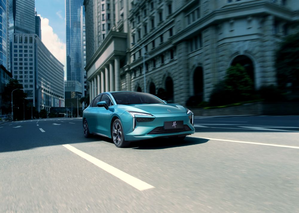 JMC EN COLOMBIA PISA EL ACELERADOR Y SE CONVERTE EN REFERENTE DEL MERCADO V12MAGAZINE JMC en Colombia vive un momento clave: resultados comerciales sólidos, nuevos productos y una estrategia clara le permiten ganar terreno y relevancia en el mercado automotor nacional. V12MAGAZINE