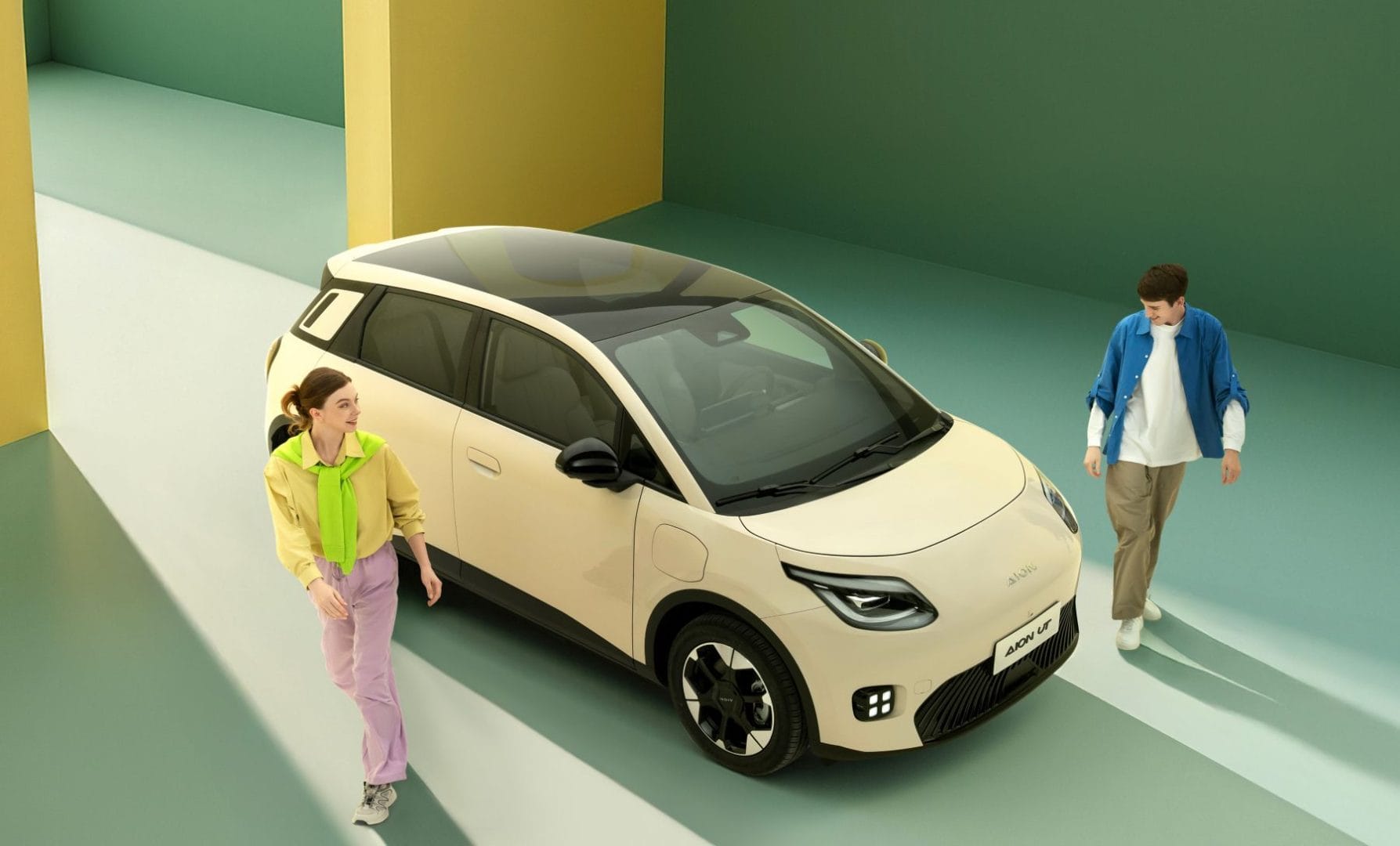 GAC AION UT llegó para demostrar que un vehículo eléctrico urbano puede ser atractivo, amplio, tecnológico y accesible, convirtiéndose en uno de los modelos más comentados del salón. V12MAGAZINE