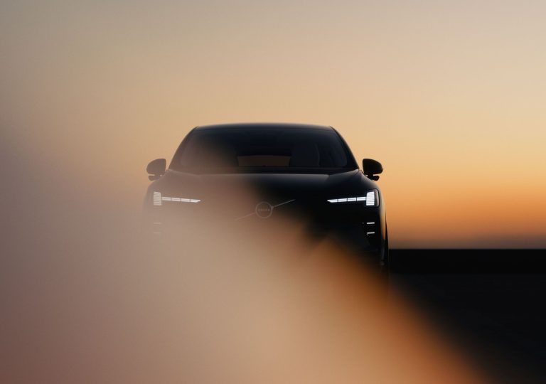 Volvo EX60 diseño exterior