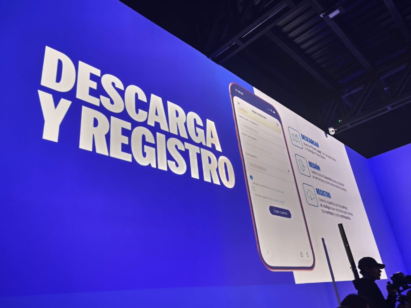 Ford App Colombia redefine la relación con el carro: ya no es solo conducir, es anticiparse, controlar y sentir que el vehículo entiende tu rutina. V12MAGAZINE