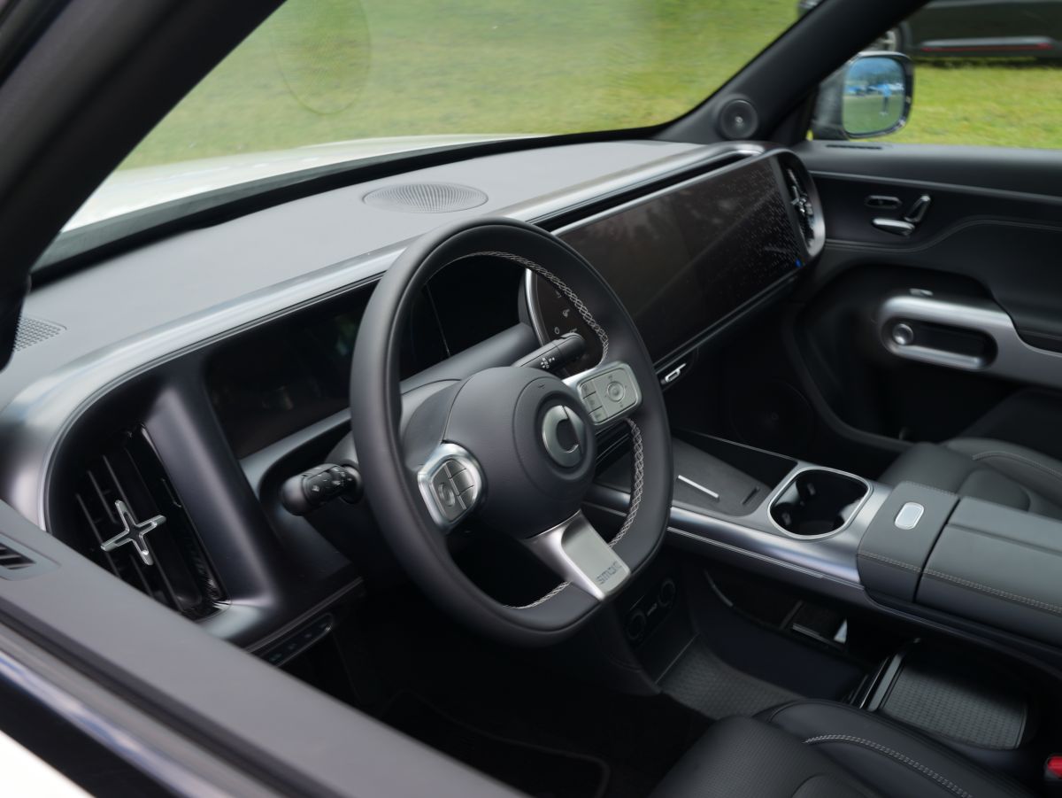 SMART #5 LLEGA A COLOMBIA Y PROMETE UNA AVENTURA DE 637 HP Y 590 KM DE AUTONOMÍA V12MAGAZINE smart #5 llega a Colombia con una propuesta eléctrica de gran autonomía, diseño robusto y capacidades todoterreno, ampliando la oferta de SUVs eléctricos premium en el país V12MAGAZINE