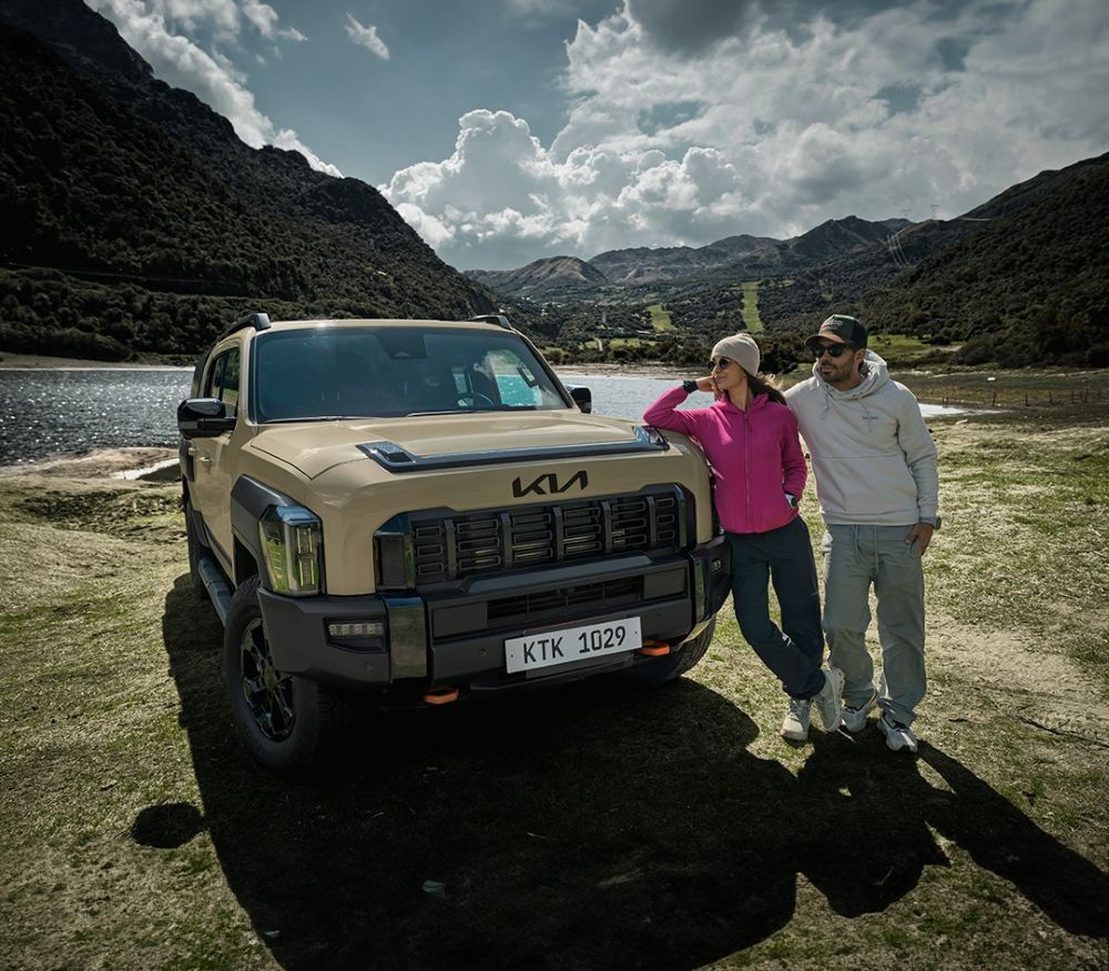 KIA lanza una promoción de impacto que parece irreal: comprar carro y recuperarlo todo su valor. Pero aquí no hay magia, hay estrategia… y un riesgo que pocos están midiendo. V12MAGAZINE