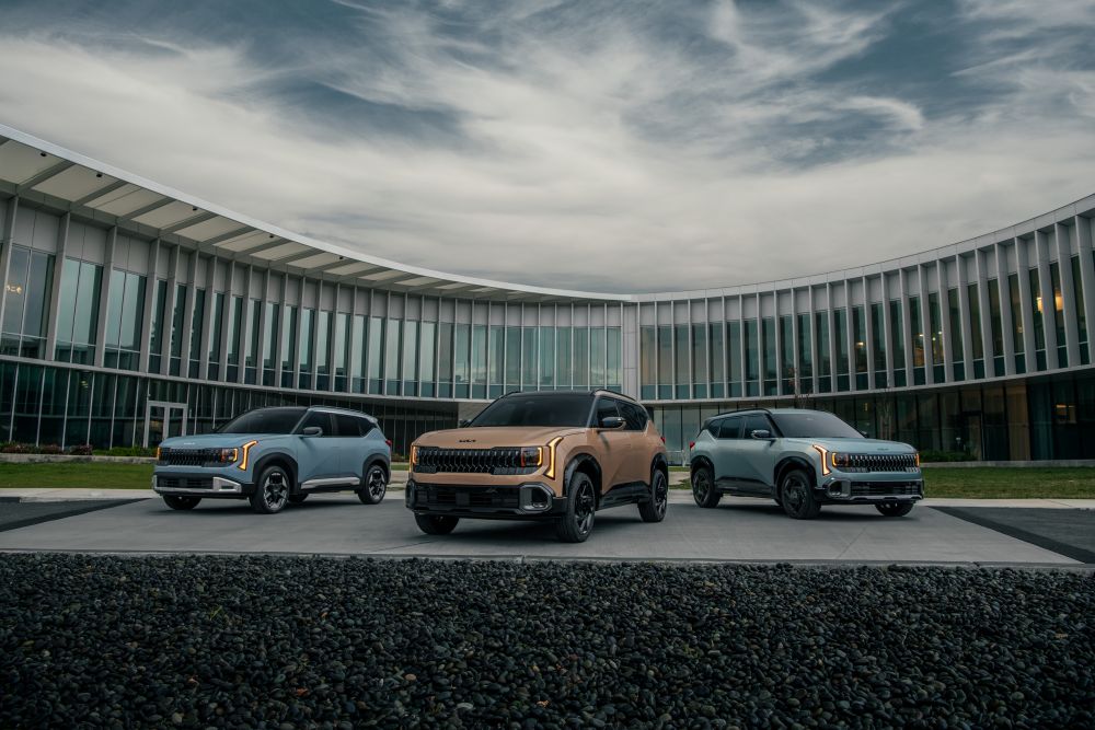 KIA lanza una promoción de impacto que parece irreal: comprar carro y recuperarlo todo su valor. Pero aquí no hay magia, hay estrategia… y un riesgo que pocos están midiendo. V12MAGAZINE