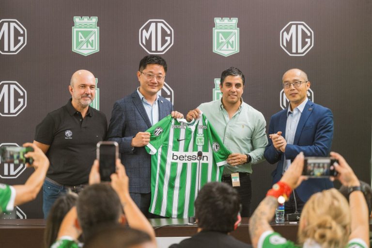 MG y Atlético Nacional