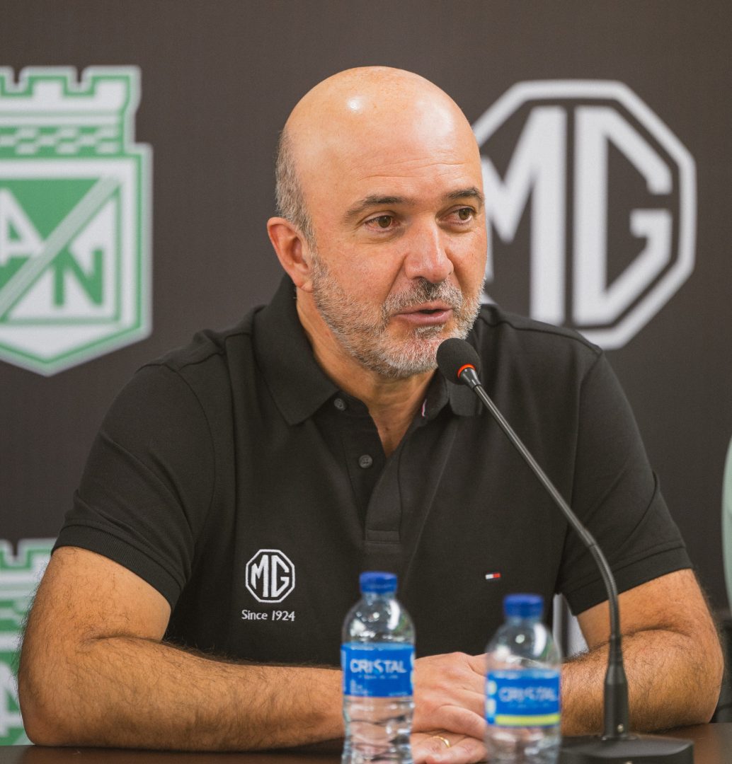 MG y Atlético Nacional no es solo una alianza: es una jugada emocional que redefine cómo las marcas automotrices conectan con millones de colombianos. V12MAGAZINE