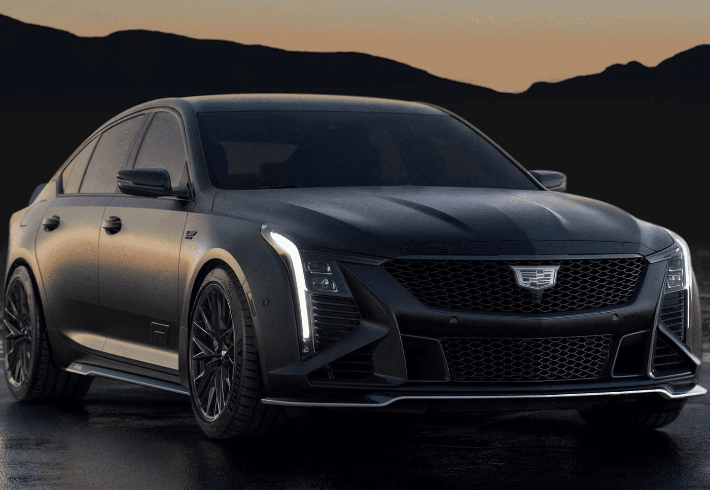 EL SEDÁN MÁS BRUTAL DE CADILLAC YA ES REAL Y VIENE DIRECTO DE LA F1 V12MAGAZINE CADILLAC