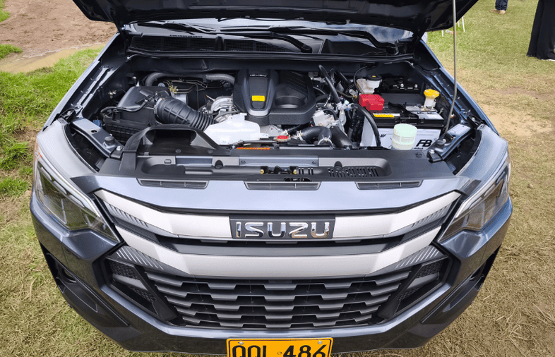 ISUZU