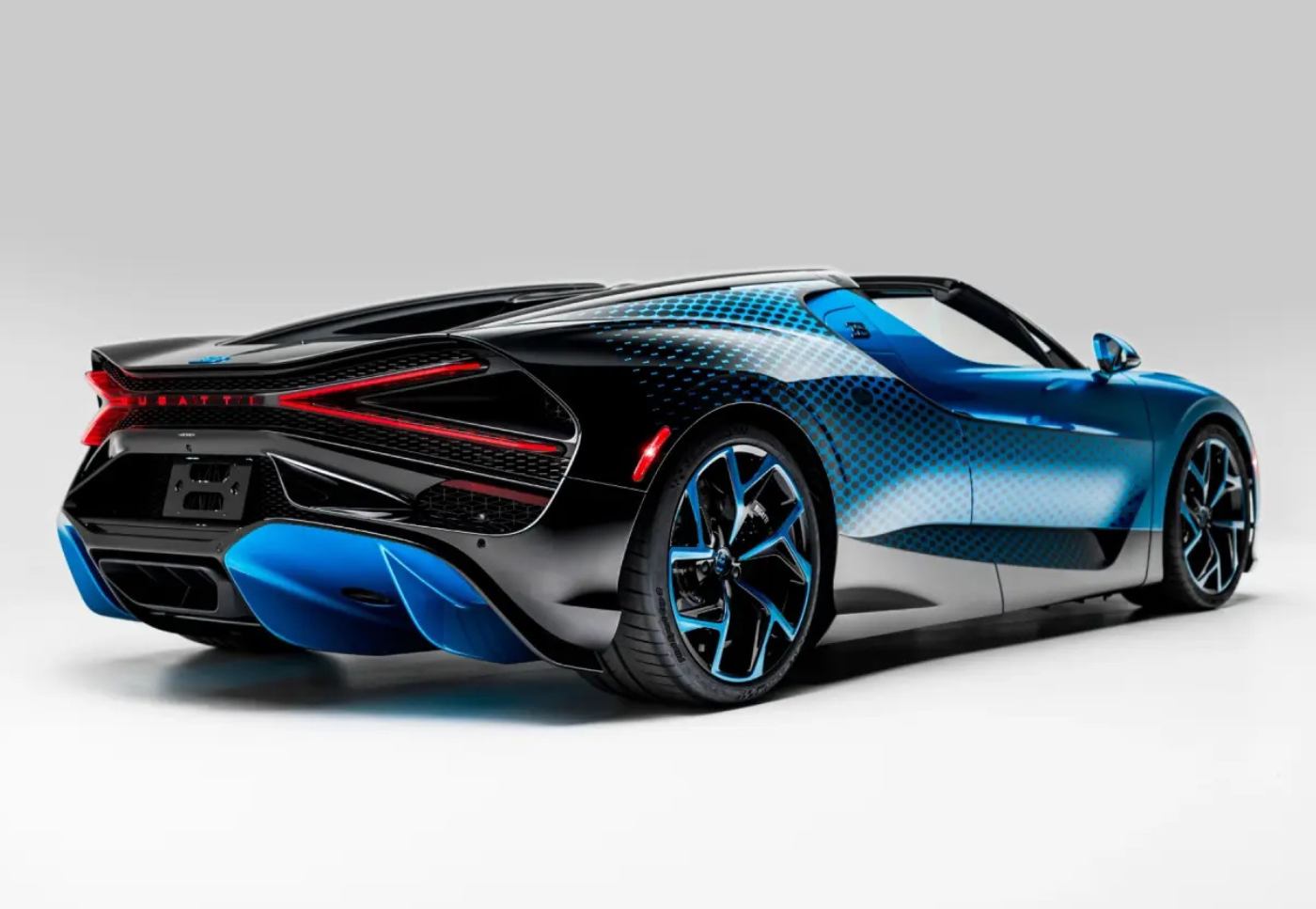 BUGATTI