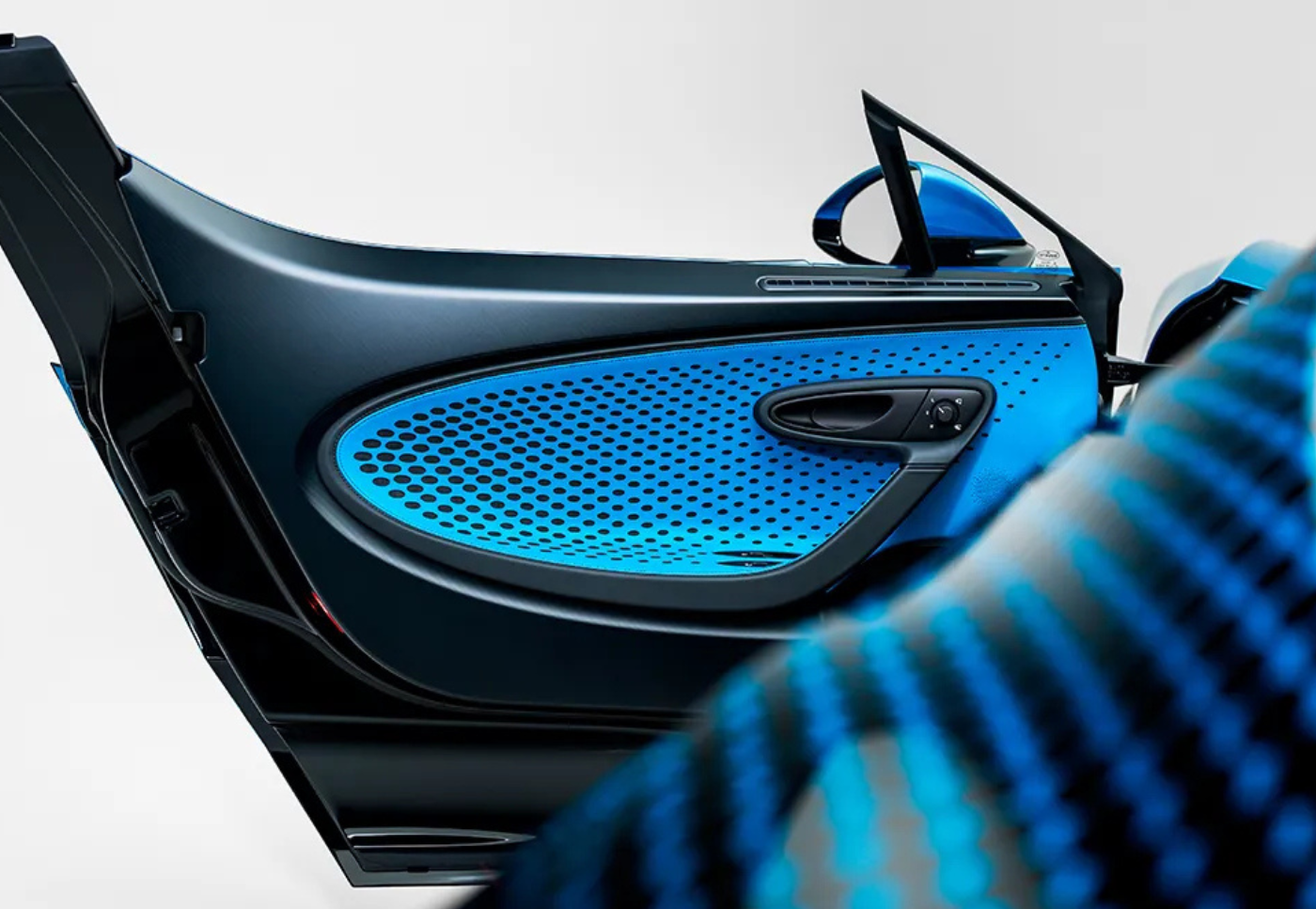 BUGATTI