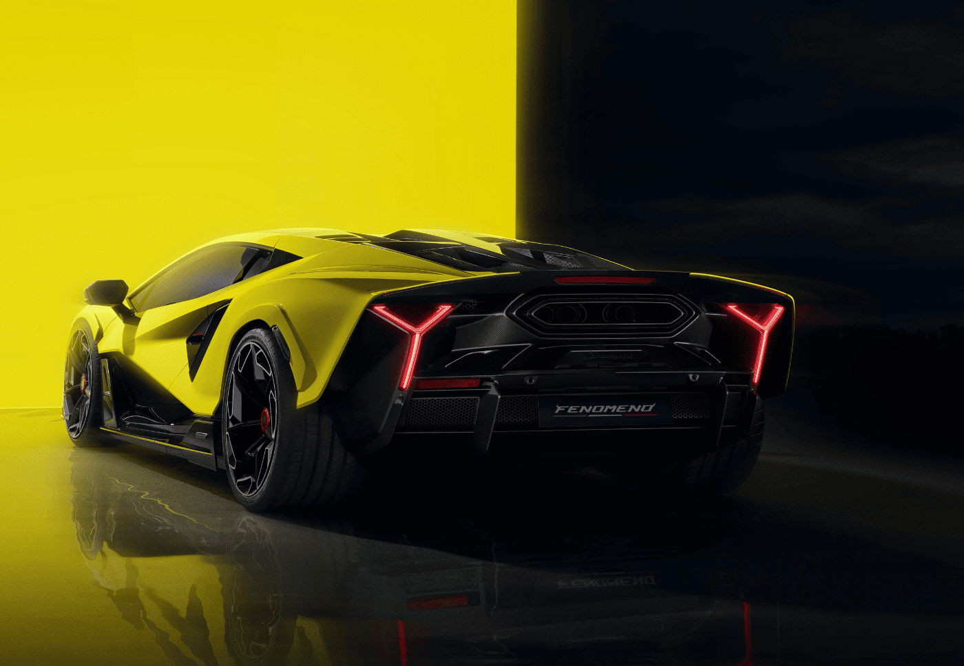 LAMBORGHINI