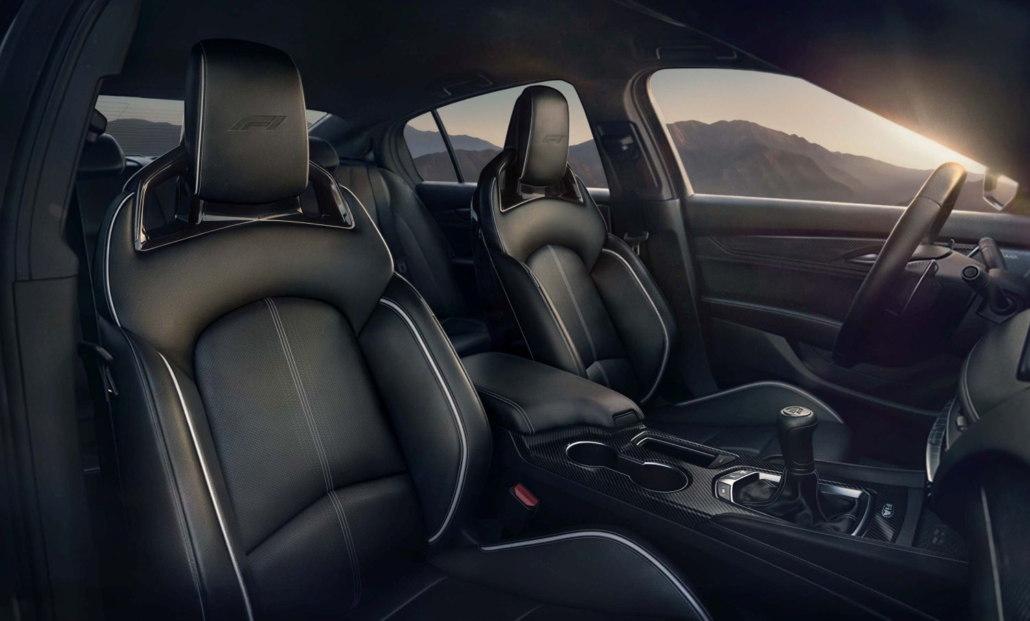 Cadillac presentó el nuevo CT5-V Blackwing F1 Collector Series, un sedán de 685 caballos inspirado en la Fórmula 1. V12MAGAZINE