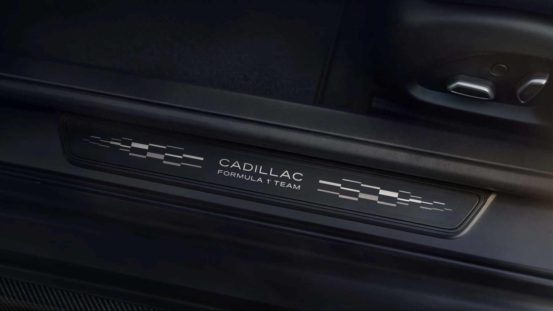 Cadillac presentó el nuevo CT5-V Blackwing F1 Collector Series, un sedán de 685 caballos inspirado en la Fórmula 1. V12MAGAZINE