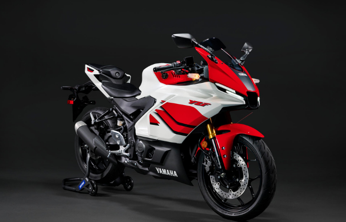 YAMAHA