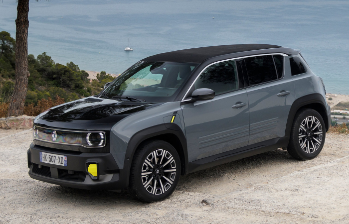 RENAULT 4 E-TECH PLEIN SUD: EL SUV ELÉCTRICO DESCAPOTABLE QUE NADIE VIO VENIR V12MAGAZINE RENAULT