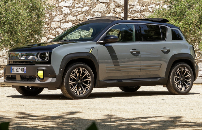 RENAULT 4 E-TECH PLEIN SUD: EL SUV ELÉCTRICO DESCAPOTABLE QUE NADIE VIO VENIR V12MAGAZINE RENAULT