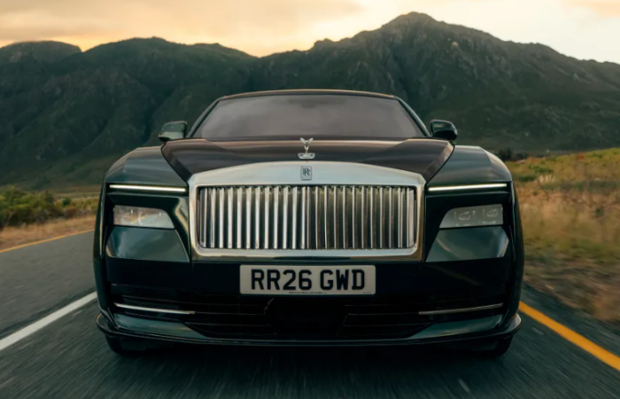 ROLLS-ROYCE NO SE CONFORMÓ: ASÍ MEJORÓ SU EXITOSO SPECTRE ELÉCTRICO V12MAGAZINE ROLLS-ROYCE