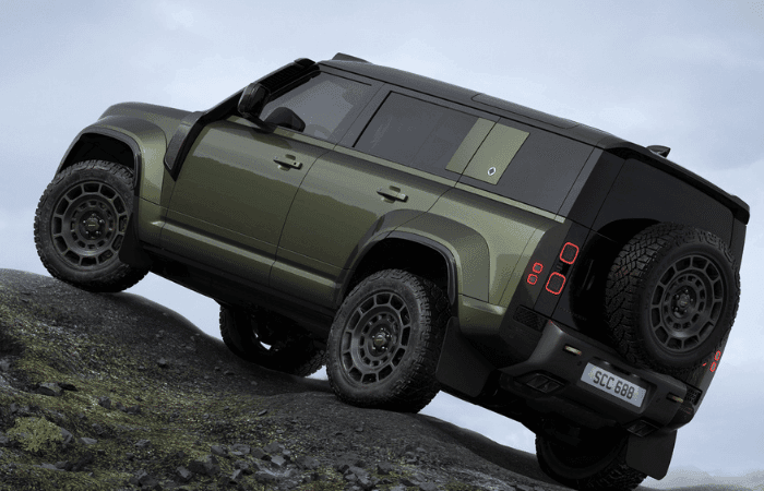 El Defender más exclusivo de la historia ya está aquí y cambia por completo la fórmula del 4x4 V12MAGAZINE Defender