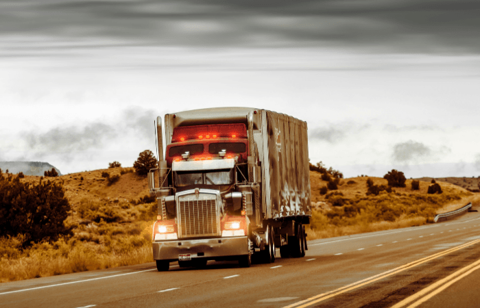 Las llantas inteligentes llegan al transporte de carga: así ayudan a reducir costos en Colombia V12MAGAZINE transporte