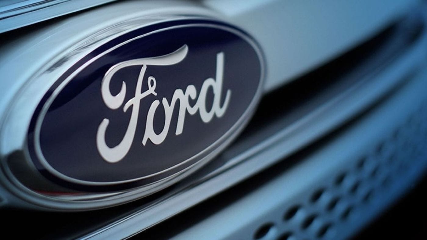 Geely Auto y Ford crean una joint venture para fabricar vehículos en Valencia, España V12MAGAZINE Geely Auto y Ford unirán capacidades industriales en España para fabricar una nueva generación de vehículos destinados al mercado europeo desde 2028. V12MAGAZINE