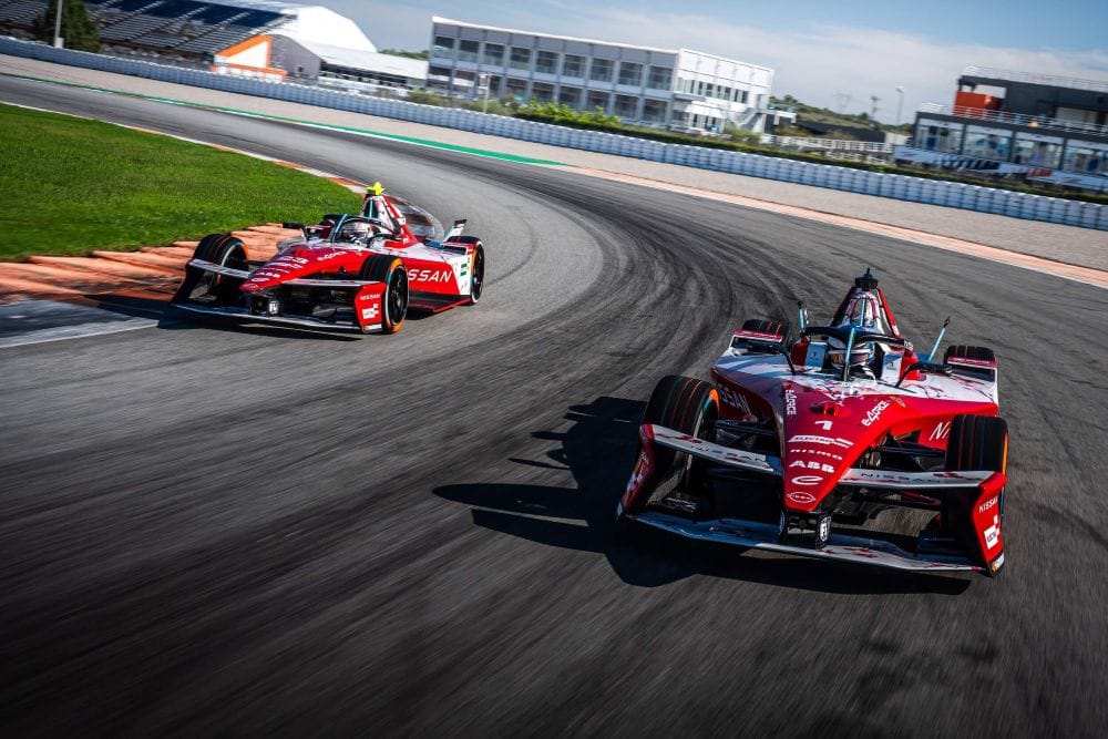 The NISMO Pit: Nissan lleva la cultura automovilística japonesa al Tokyo E-Prix V12MAGAZINE The NISMO Pit llegará al Tokyo E-Prix 2026 como una experiencia creada por Nissan Formula E para conectar el automovilismo eléctrico con la histórica cultura automovilística japonesa. V12MAGAZINE