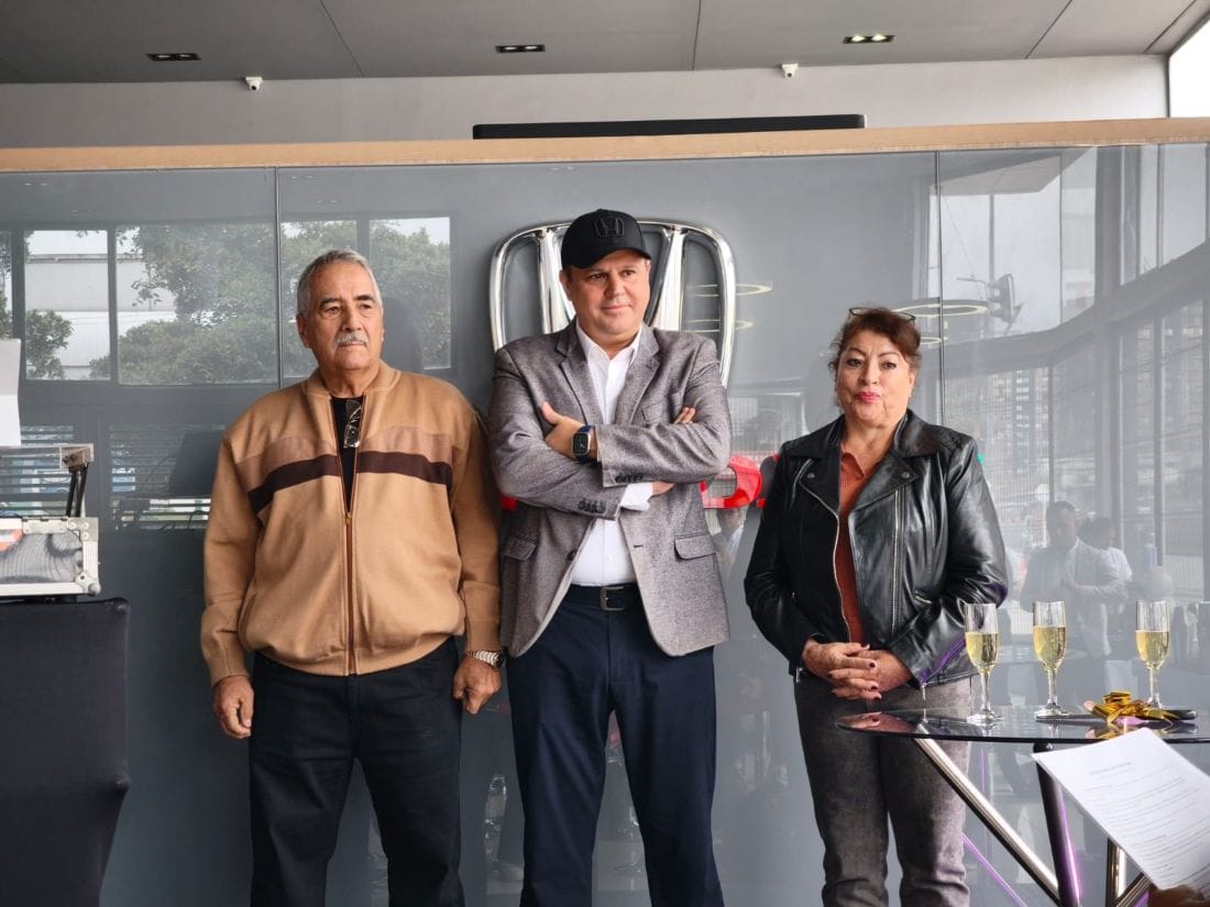 Honda Autos Colombia fortalece su presencia en Bogotá con un nuevo concesionario que integra ventas y posventa para ofrecer una atención más completa a sus clientes. V12MAGAZINE