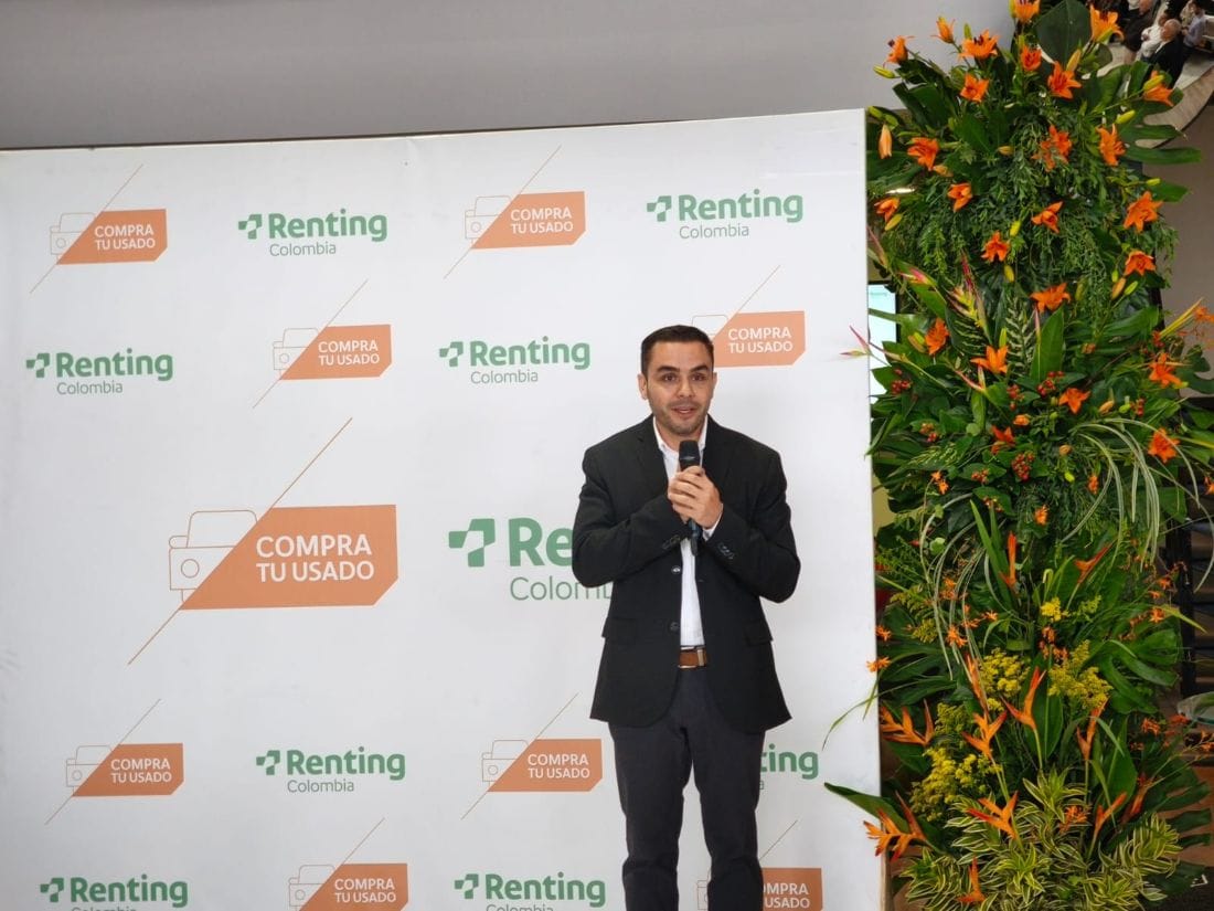 El mercado de vehículos usados en Colombia continúa fortaleciéndose. Entre enero y junio de 2026 se realizaron más de 505.000 traspasos, impulsados por una mayor oferta, compradores más informados, el crecimiento de las SUV y procesos de compra cada vez más transparentes. Bogotá lidera la demanda nacional y concentra más del 42 % de las operaciones junto con su región de influencia. V12MAGAZINE