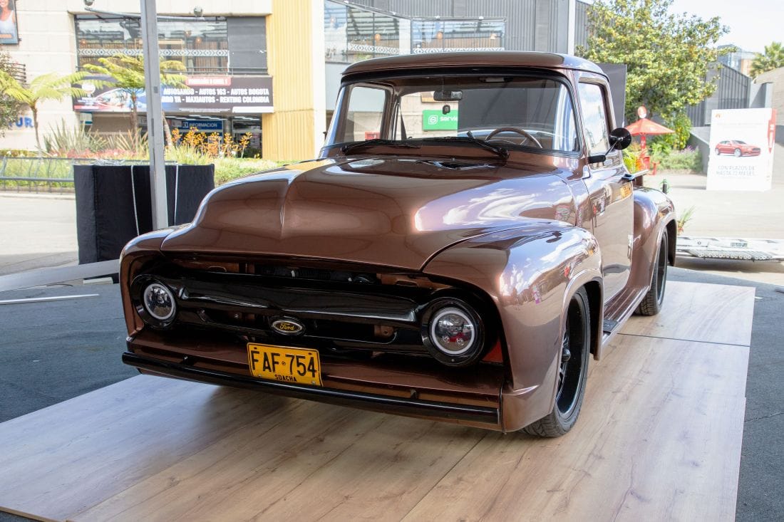 Nextcar 2026 abrió sus puertas en Corferias con más de 1.300 vehículos usados, 65 expositores y la expectativa de recibir más de 18.000 visitantes, en una edición que celebra una década fortaleciendo este mercado en Colombia. V12MAGAZINE