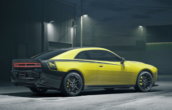 Dodge Charger Super Bee: 600 caballos y sin motor V8 V12MAGAZINE Dodge Charger Super Bee Launch Edition