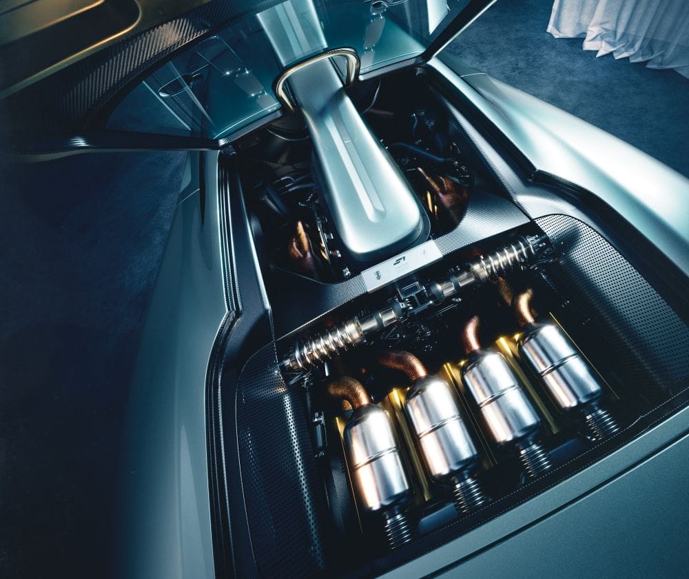 Gordon Murray S1: el V12 manual que convierte la exclusividad en una nueva forma de viajar V12MAGAZINE Gordon Murray S1 es el nuevo supercar de 690 PS que combina un V12 Cosworth atmosférico, caja manual y una producción limitada a solo 64 unidades. V12MAGAZINE