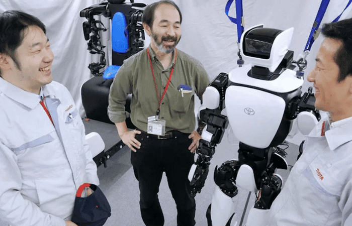 Toyota robots