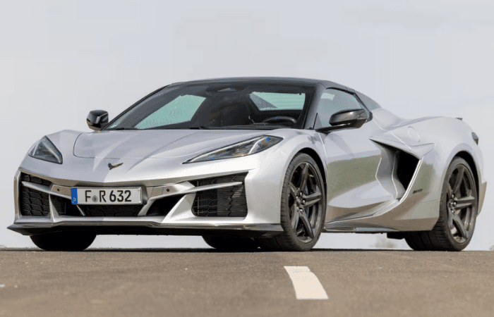 Chevrolet Corvette E-Ray 2026