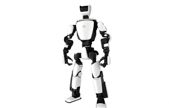 Toyota prepara una revolución: 400.000 robots llegarán a sus fábricas desde 2028 V12MAGAZINE Toyota robots